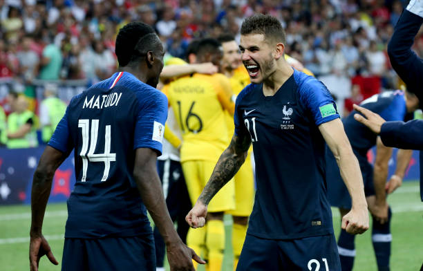 蓉城贡献他 蓉城贡献他