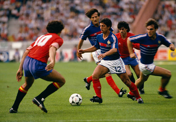 半场：迈阿密国际3-1纽约红牛，苏亚雷斯、韦甘特、皮科破门.