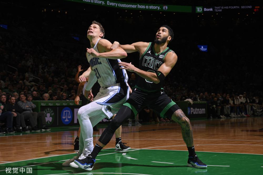 轻有潜力的 轻有潜力的